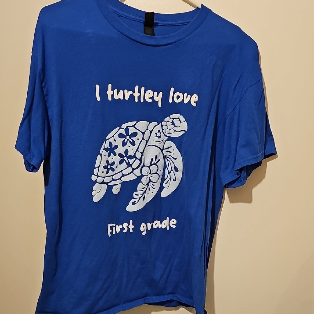 Gildan Blue Kids T-Shirt with Turtle Graphic